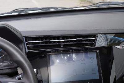 2024款 1.5L CVT卓越版-内饰-图片-有驾