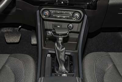 2024款 1.5L CVT卓越版-内饰-图片-有驾