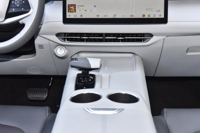 2025款 1.5T 豪华型-内饰-图片-有驾