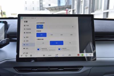2025款 1.5T 豪华型-内饰-图片-有驾