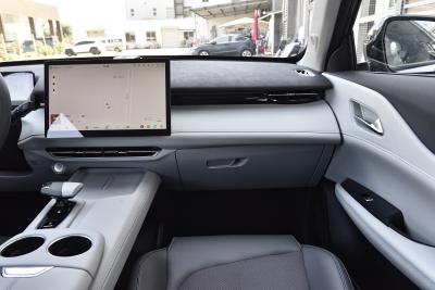 2025款 1.5T 豪华型-内饰-图片-有驾