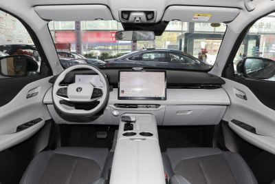 2025款 1.5T 豪华型-内饰-图片-有驾