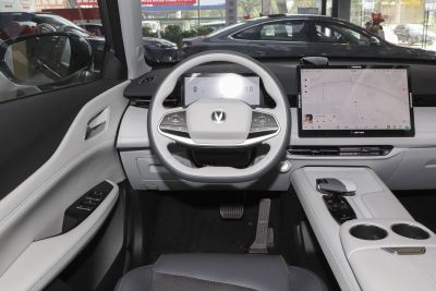 2025款 1.5T 豪华型-内饰-图片-有驾