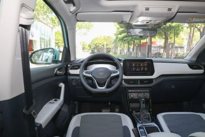 2025款 新锐 1.5L 锐意版-内饰-图片-有驾