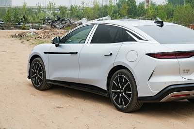 2025款 DM-i 200KM激光雷达尊享型-外观-图片-有驾