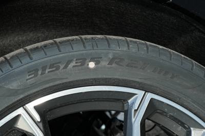 2026款 xDrive 30Li 尊享型M运动曜夜套装-外观-图片-有驾