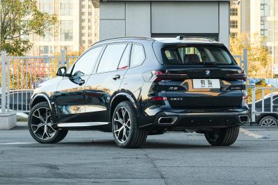 2026款 xDrive 30Li 尊享型M运动曜夜套装-外观-图片-有驾