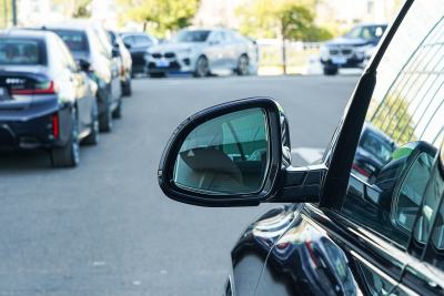 2026款 xDrive 30Li 尊享型M运动曜夜套装-外观-图片-有驾