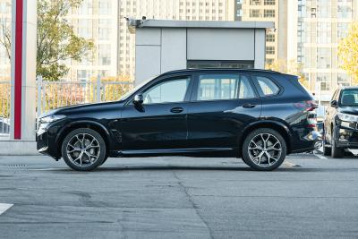 2026款 xDrive 30Li 尊享型M运动曜夜套装-外观-图片-有驾