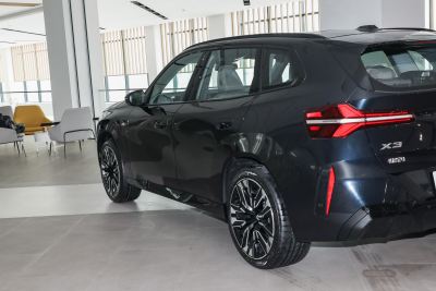 2026款 xDrive30L 尊享型 M运动曜夜套装-外观-图片-有驾