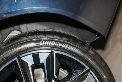 2026款 xDrive30L 尊享型 M运动曜夜套装-外观-图片-有驾