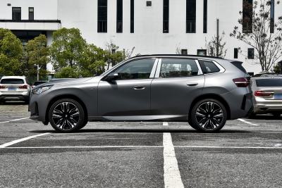 2026款 xDrive30L 尊享型 M运动曜夜套装-外观-图片-有驾