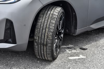 2026款 xDrive30L 尊享型 M运动曜夜套装-外观-图片-有驾