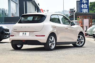 2023款 401km标准续航 尊荣型 磷酸铁锂-外观-图片-有驾 2023款 401km标准续航 尊荣型 磷酸铁锂-外观-图片-有驾