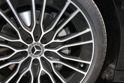 2026款 改款 E 300 L 尊贵型-外观-图片-有驾