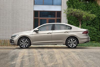 2021款 1.5L 自动30周年纪念版-外观-图片-有驾