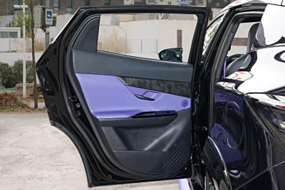 2023款 第二代 1.5T 运动版 尊贵型-内饰-图片-有驾