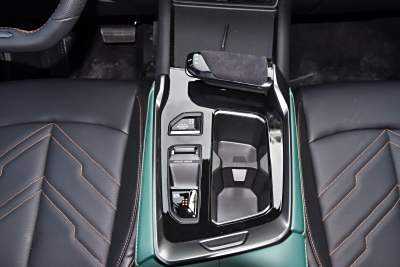 2023款 第二代 1.5T 运动版 尊贵型-内饰-图片-有驾