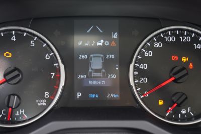 2024款 2.0L CVT两驱都市版-内饰-图片-有驾