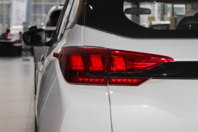 2021款 1.5T CVT荣耀版PLUS-外观-图片-有驾