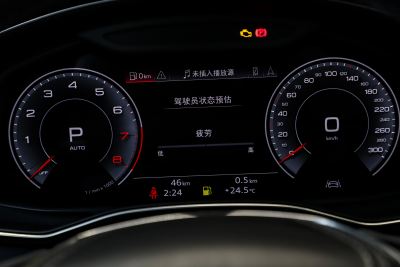 2024款 45 TFSI quattro 奢享型-内饰-图片-有驾