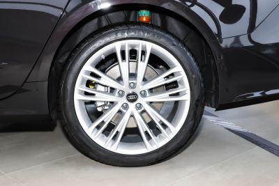 2024款 45 TFSI quattro 奢享型-外观-图片-有驾 2024款 45 TFSI quattro 奢享型-外观-图片-有驾