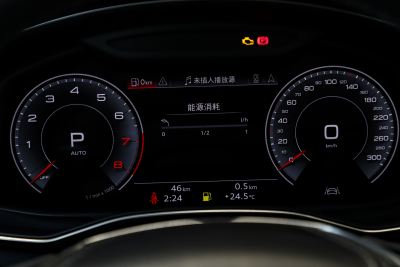 2024款 45 TFSI quattro 奢享型-内饰-图片-有驾