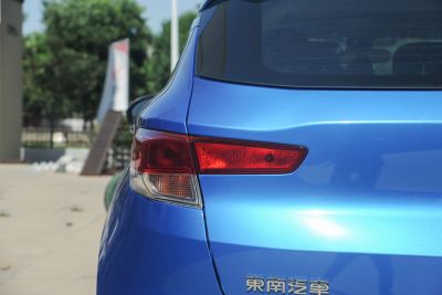 2019款 1.5T CVT尊贵型 国VI-外观-图片-有驾