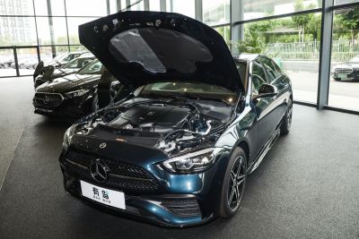 2025款 改款 C 260 L 皓夜运动版-外观-图片-有驾 2025款 改款 C 260 L 皓夜运动版-外观-图片-有驾