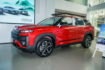 2025款 1.6T 四驱发现版-外观-图片-有驾