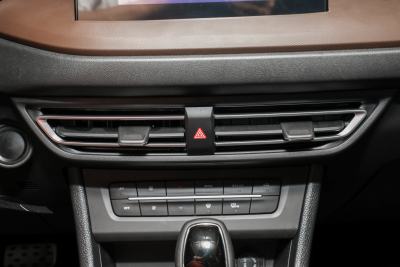 2022款 2.0L CVT精英型-内饰-图片-有驾 2022款 2.0L CVT精英型-内饰-图片-有驾
