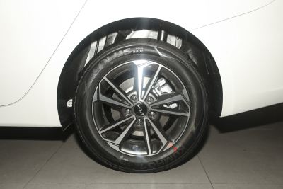 2024款 1.5L CVT舒适优享版-外观-图片-有驾