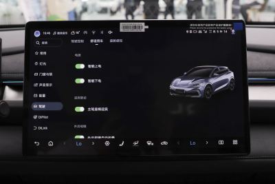 2025款 605热浪版-内饰-图片-有驾