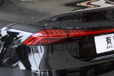 2025款 45 TFSI quattro 黑武士版-外观-图片-有驾
