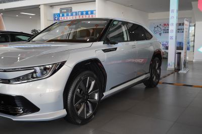 2025款 后驱长续航Pro-外观-图片-有驾