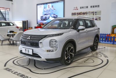 2023款 1.5T CVT四驱尊享版 5座-外观-图片-有驾