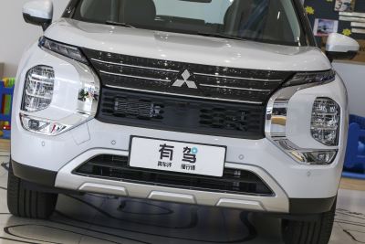 2023款 1.5T CVT四驱尊享版 5座-外观-图片-有驾