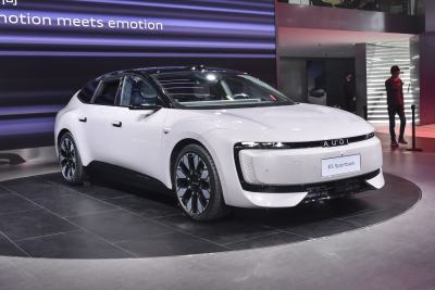2026款 旗舰quattro型-外观-图片-有驾