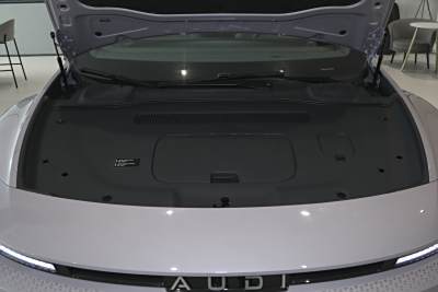 2026款 旗舰quattro型-外观-图片-有驾