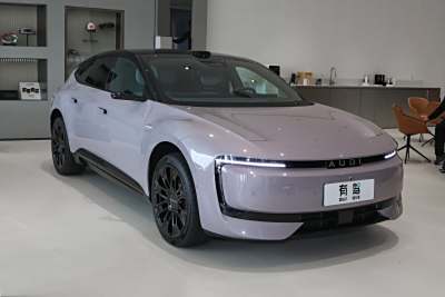 2026款 旗舰quattro型-外观-图片-有驾