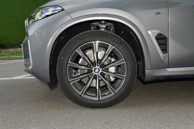 2023款 xDrive 30Li M运动套装-外观-图片-有驾