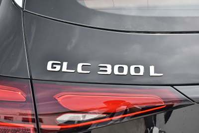 2025款 改款 GLC 300 L 4MATIC 动感型 7座-外观-图片-有驾