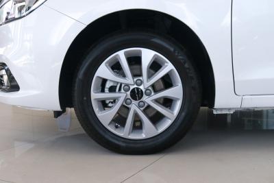 2020款 1.5L 手动豪华版 国VI-外观-图片-有驾