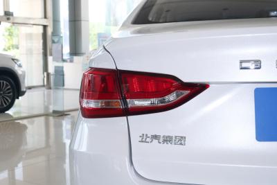 2020款 1.5L 手动豪华版 国VI-外观-图片-有驾