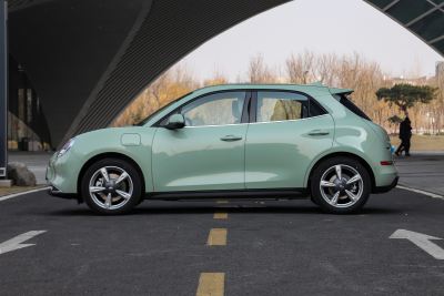 2023款 401km标准续航 尊贵型 三元锂-外观-图片-有驾 2023款 401km标准续航 尊贵型 三元锂-外观-图片-有驾