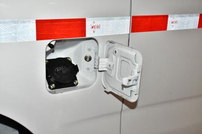 2022款 纯电动厢式运输车4498车长平顶背掀门2座60kW 41.86kWh-外观-图片-有驾