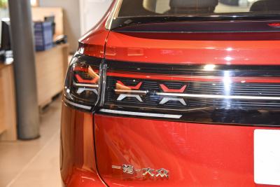 2023款 330TSI 两驱尊贵高能版-外观-图片-有驾