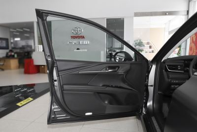 2025款 双擎 2.0HG 光辉版-空间-图片-有驾