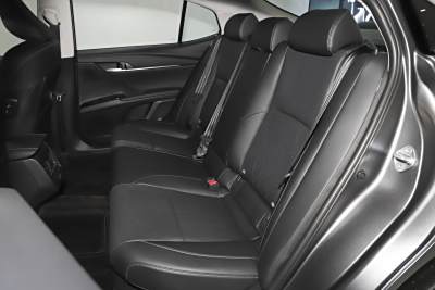 2025款 双擎 2.0HG 光辉版-空间-图片-有驾