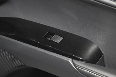 2025款 双擎 2.0HG 光辉版-空间-图片-有驾